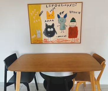 CHARMING FULLY FURNISHED ONE-BEDROOM APARTMENT IN THE HEART OF DARWIN - Photo 1