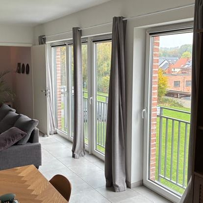 Appartement te huur - Photo 1