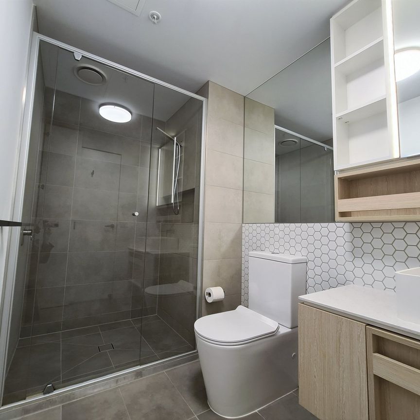 M01/40 Hall Street, Moonee Ponds VIC 3039 - Photo 1
