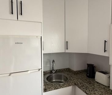 Piso de alquiler en Avenida de América, 21, Zona Centro - Photo 4