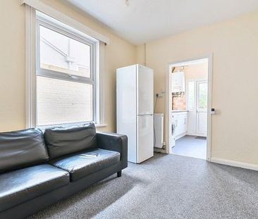 4 bedroom house to rent - Photo 1