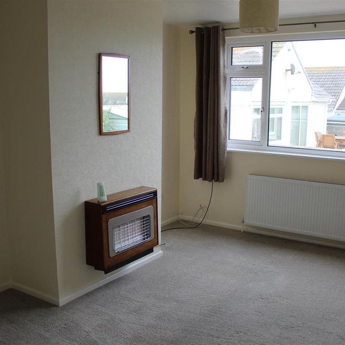 2 bedroom detached bungalow to rent - Photo 1