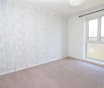 Park Road, Eccleshill, Bradford, BD10 - Photo 1