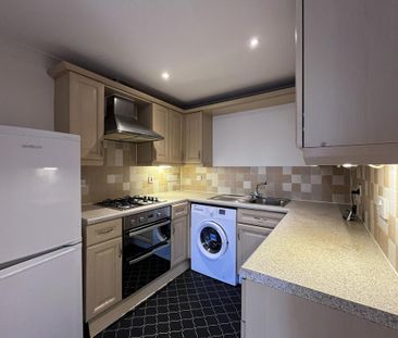 2 bedroom flat to rent - Photo 6