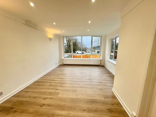 St. Elizabeths Avenue, Southampton - Photo 1