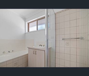 Spacious Family Home with Comfort, Convenience & Future Potential - Photo 5
