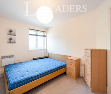 1 bedroom apartment to rent The Roundhouse, Gunwharf Quays, Portsmo... - Photo 5