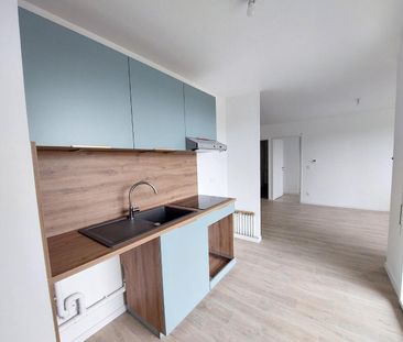 location Appartement T2 DE 45.19m² À PARCAY MESLAY - Photo 5