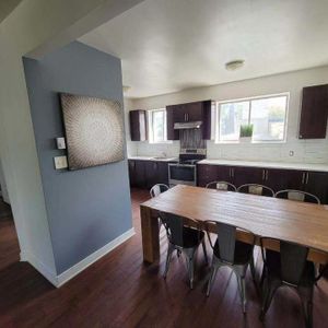 Atwater - Superb 5 1/2 Furnished - Photo 3