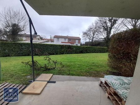 Location Appartement 2 pièces 33m² COUTRAS 33230 - Photo 4