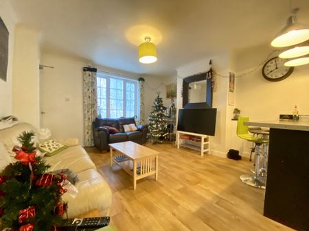 Foxley Close, Norwich - Photo 2