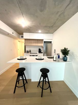 1 Av. Viger O., Montréal - Photo 1