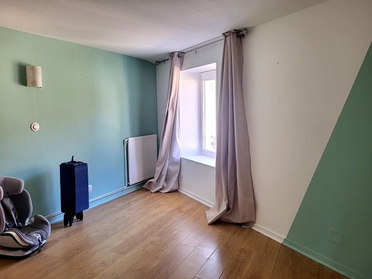 Appartement 995 euros HC Neuville-Sur-Saone 4 pièce(s) 92 m2 , Neuville sur saone - Photo 1