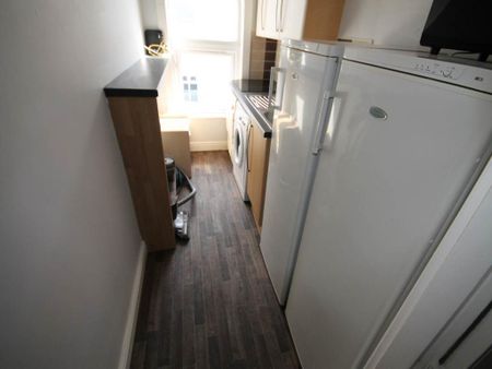 4 bedroom house share to rent - Photo 3