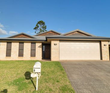Beautiful Low-Set Modern Brick Home in Highfields - Photo 5