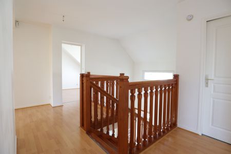 Location Maison 7 pièces 170m² ST MAUR DES FOSSES 94100 - Photo 4