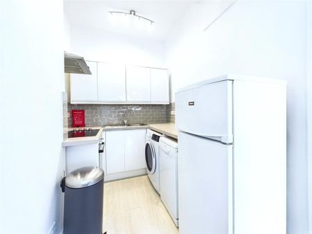 1 bedroom apartment to rent - Photo 2