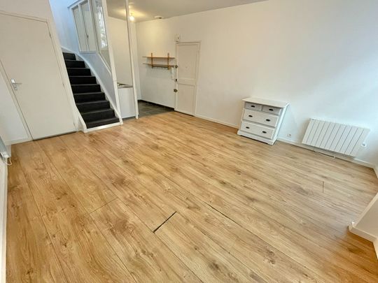 A Louer - Nantes Cathedrale - Appartement 3 Pièces En Duplex De 63.75 M² - Photo 1