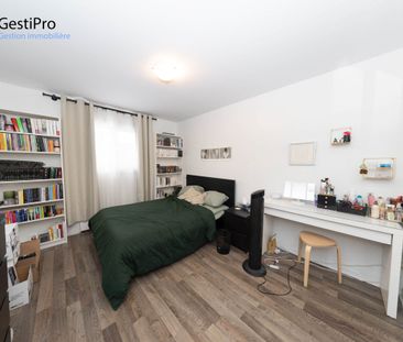 2375-2475 d’Alger / 2453-2465 Père-Lelièvre - Photo 2