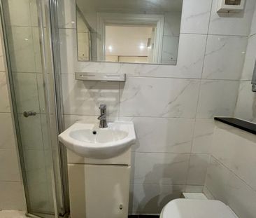 Studio Flat, Harrow Road, W10 - Photo 3