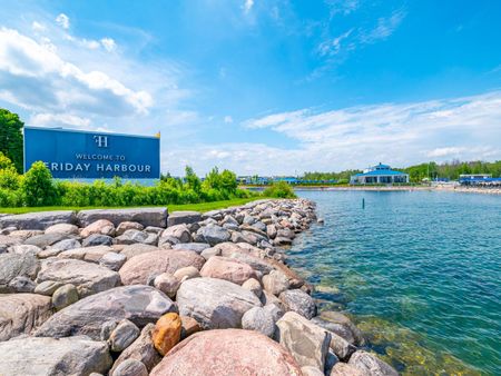 For Lease - 333 Sunseeker Avenue Unit# 411, Innisfil, Ontario - Photo 4