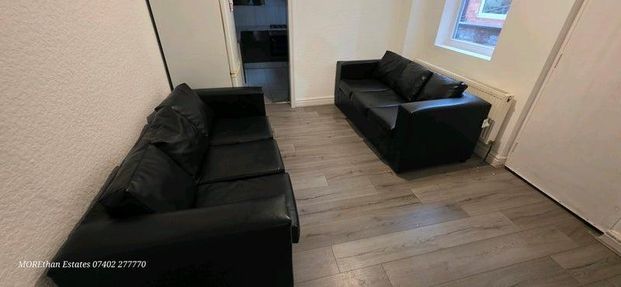 2 bedroom house share to rent - Photo 1
