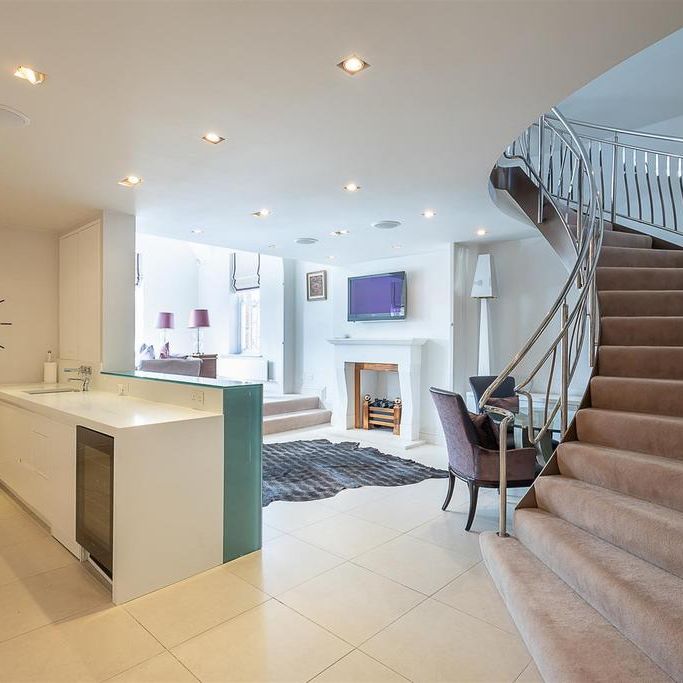 3 bedroom penthouse to rent - Photo 1