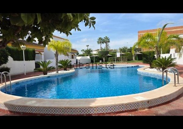 Alquiler de chalet pareado en Avenida del Mar Menor, 96