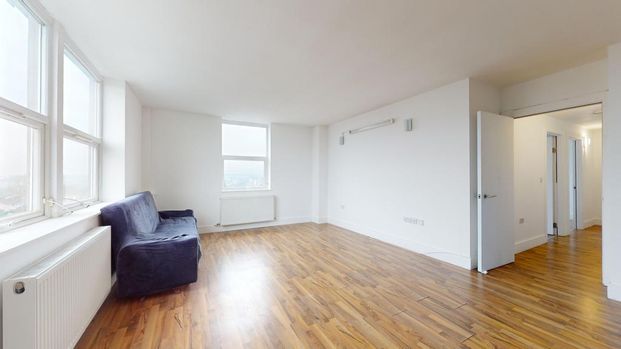 2 bedroom flat to rent - Photo 1