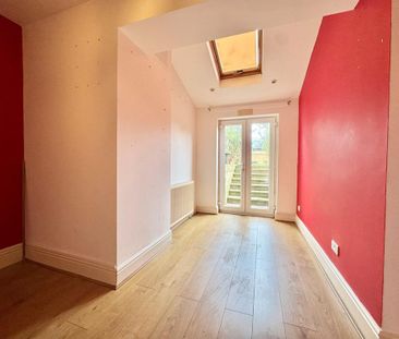 2 bedroom flat to rent - Photo 4