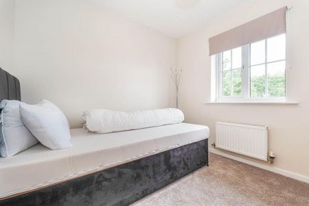 2 bedroom flat to rent - Photo 5