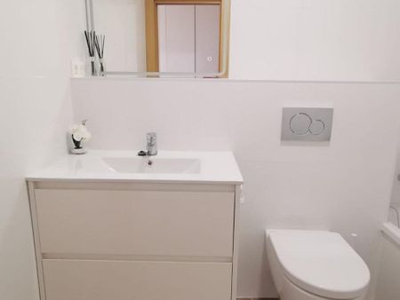 Luxury Apartment for rent in Nueva Andalucia, Andalusia - Photo 5