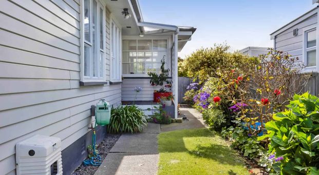 Hawera, 3 bedrooms - Photo 1