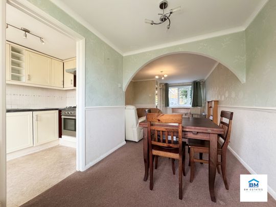 3 Bedroom Semi Detached - Photo 1