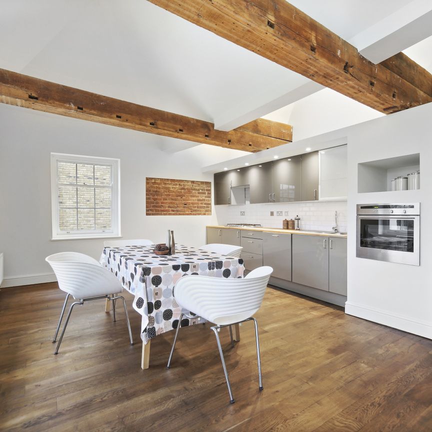 Ferry Lane, Brentford, TW8 flat to rent - Photo 1