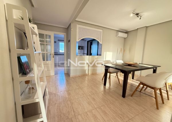 Noble luxury. Two bedroom apartment in a quiet urbanization overlooking the sea and golf cour