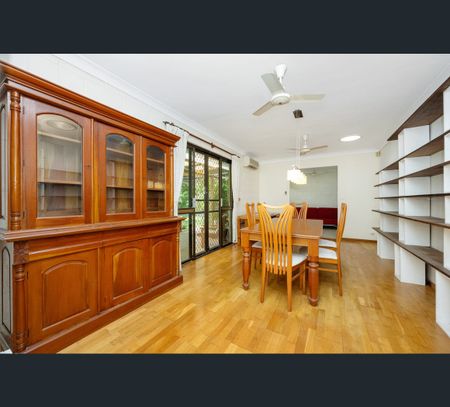 10 Rossiter Street, Cranbrook, Qld 4814 - Photo 2