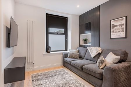 Southend Road - Photo 2