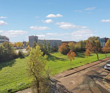 Nachmieter gesucht für toll ausgestattete 4-Zi.-Wohnung mit Balkon und Garage, nähe Brücken Center - Foto 5