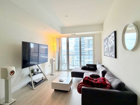 For Lease - 30 Inn On The Park Drive Unit# 802, Toronto, Ontario - Photo 4