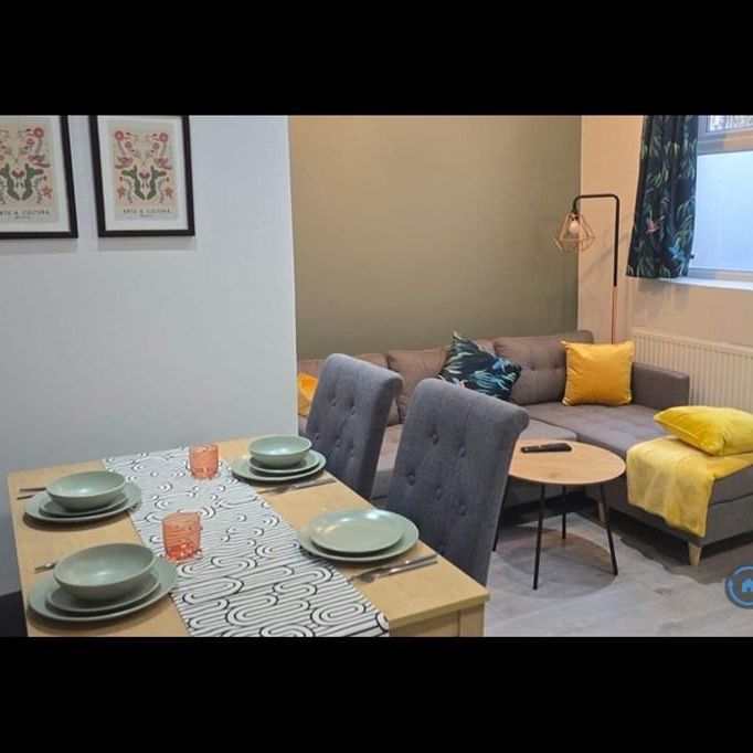 1 bedroom in a house share to rent - Photo 1