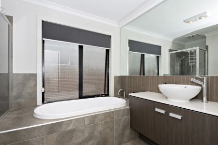 Modern 2 Storey Family Home - Photo 4