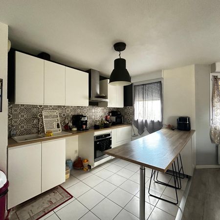 Location Appartement 3 pièces 63m² CASTRES 81100 - Photo 4