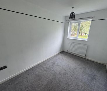 Edgeworth Court, Hemlington, Middlesbrough - Photo 6