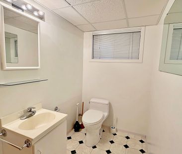 For Lease - 50 Tormore Drive, Richmond Hill, Ontario - Photo 6