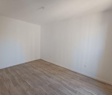 location Appartement T2 DE 40.4m² À BOBIGNY - Photo 6