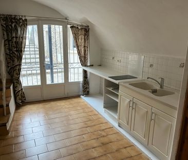 GARRIGUES - Maison de Village de type F3 avec cour indépendante - Photo 2