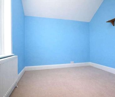 York Road, Swindon, Wiltshire, SN1 - Photo 4