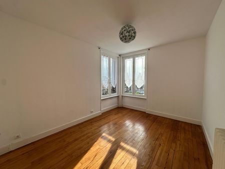 Location Maison 4 pièces 89m² CHAMALIERES 63400 - Photo 5