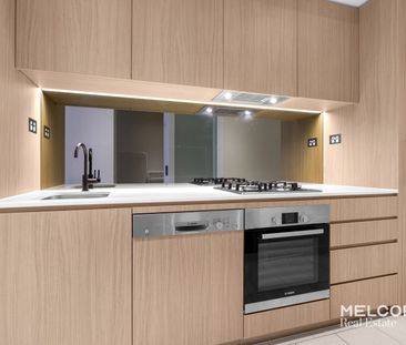 FURNISHED ONE-BEDROOM APARTMENT AT FULTON LANE - Photo 4